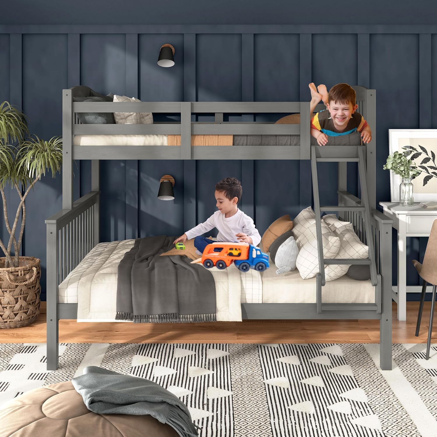 Lit superposé amovible en bois d'hévéa Eloise Twin Over Full de Furniture of America avec échelle et garde-corps de sécurité, gain de place pour chambre d'enfant, chambre d'amis, gris